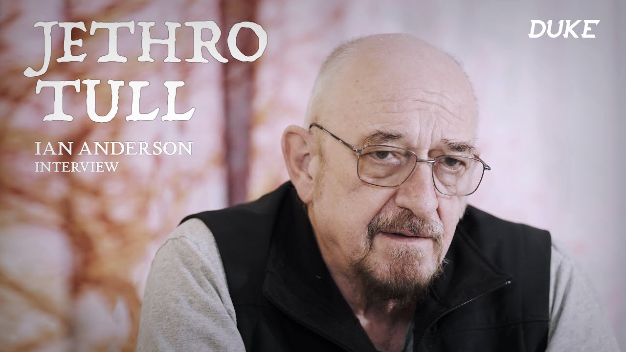 Jethro Tull – Interview Ian Anderson - Paris 2022 - Duke TV  [DE-ES-FR-IT-JP-POR-RU Subs] 