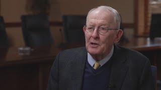 Former Sen. Lamar Alexander urges people to enter public service in new book 'The Education of a Sen