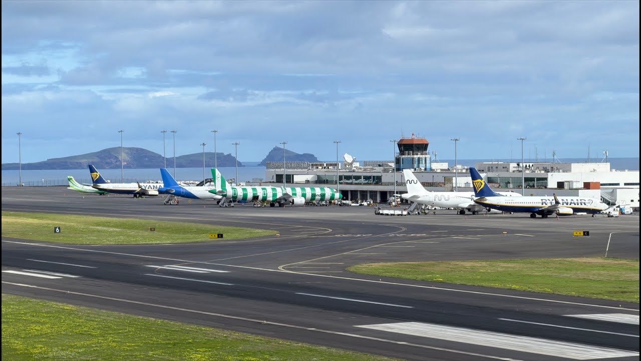 MADEIRA AIRPORT LIVE