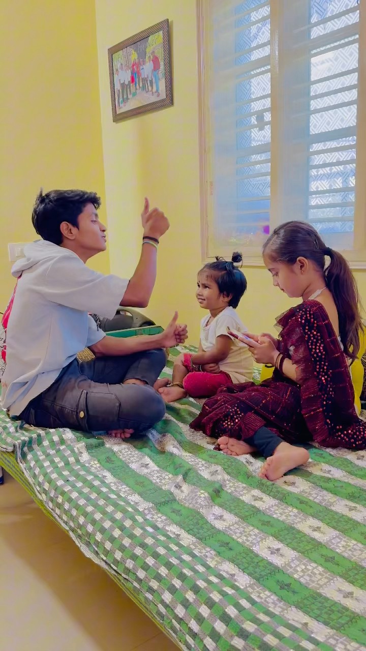 Karate girl ?????  ​@nishita1962 #couple #funny #comedy #funnyvideo #viral #shorts #ytshorts