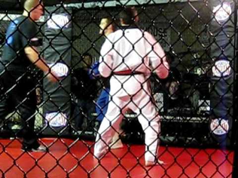 TKD(red blk belt) VS Karate(blk belt)