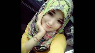 Cewek Jilbab Cantik