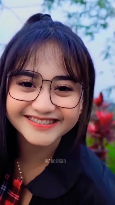Viral Dj sia sia Tik Tok hot 2023 #shots #viral #hiburan #music #trending #dj #storywa