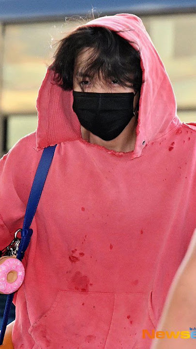 Jhope at Incheon International Airport for departure to LA🛫🇺🇸#jhope #btsjhope #airport #bts