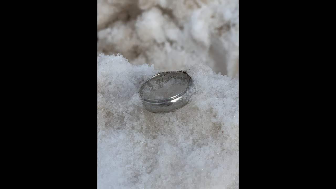 Lost Platinum Ring in the Snow Returned to Owner - YouTube