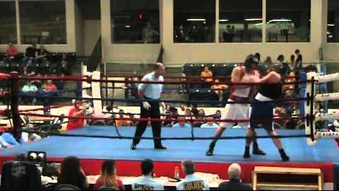 Omaha Boxing 20160423 014 Edel Gomez, Virgil Janis
