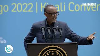 Perezida Kagame yavuze ku bihe yanyuzemo mu buto n’urwibutso afite kuri se umubyara