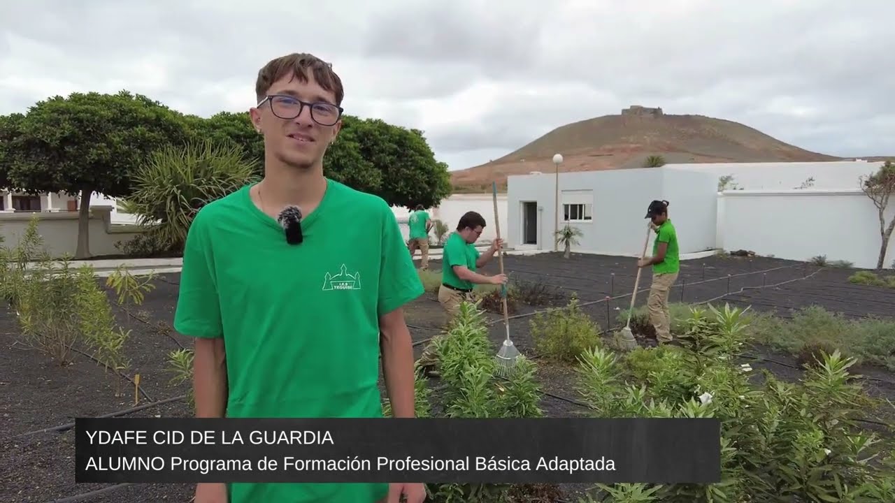 Plantando futuro en FAMARA. Aprendizaje y Servicio IES Teguise