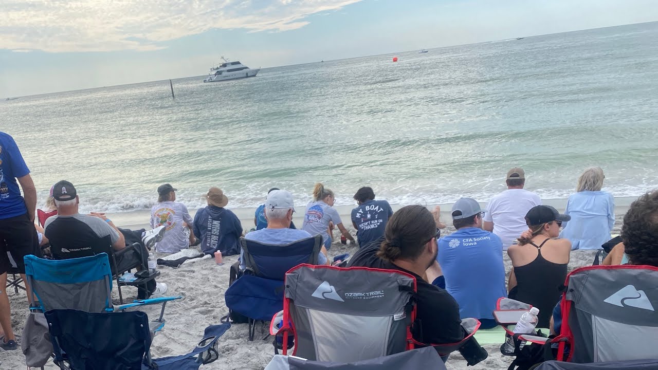 Englewood Waterfest Boat Races. Speed boats, cranes, and the beach