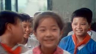 烛光里的微笑 Her Smile Through Candlelight
