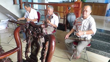 HÒA TẤU CHÈO HỀ MỒI