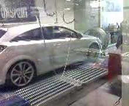 ASTRA VXR ROLLING ROAD