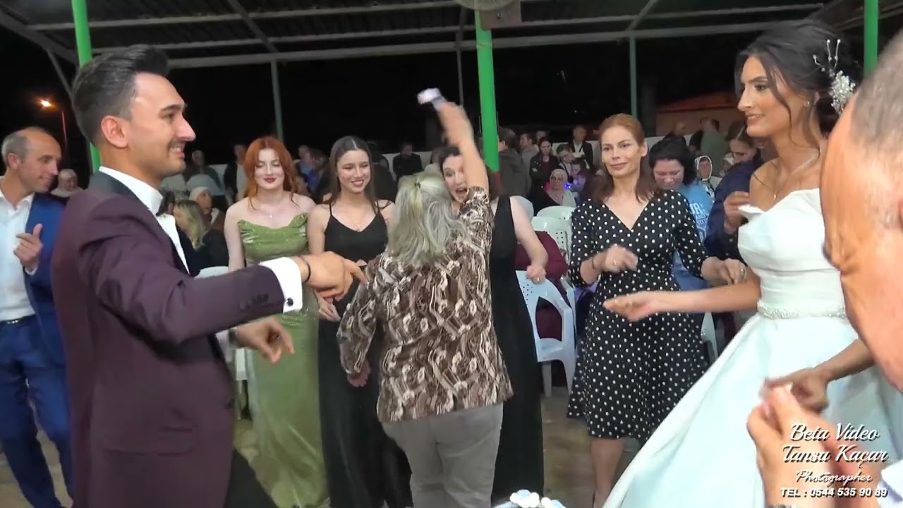 Babaeski Katranca köyu İrem&Mert kına düğün@trakyadugunleri6586  (yüksek çözünürlükte izleyinniz)