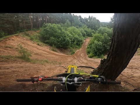 Газ в полас , залетели на карьер - YouTube