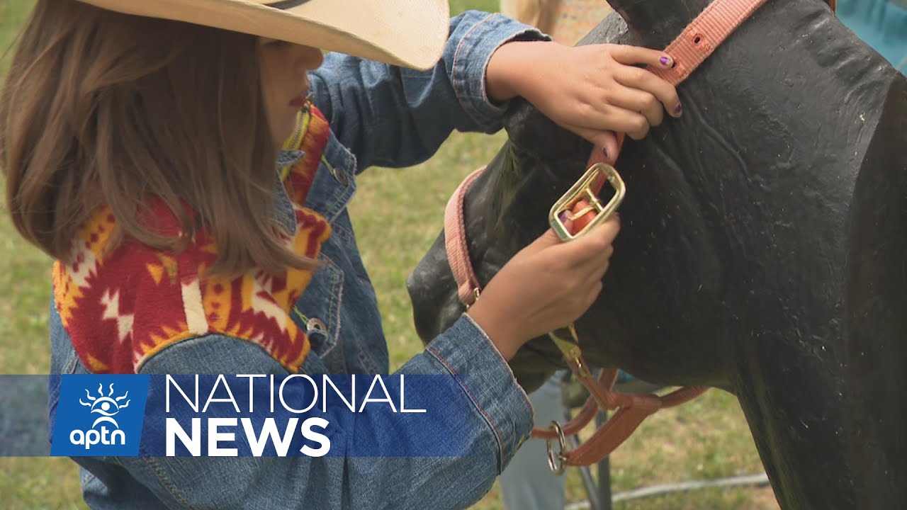 The healing power of horses on Manitoulin Island | APTN News