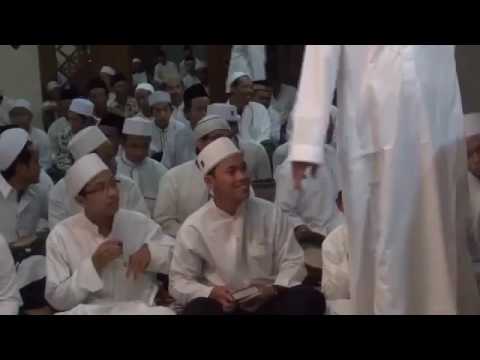 al-muqtashidah-(siroj-feat-ujang)---habibi-ya-muhammad-(haul-kh.-abdulloh-faqih-langitan-ke-4-2016)