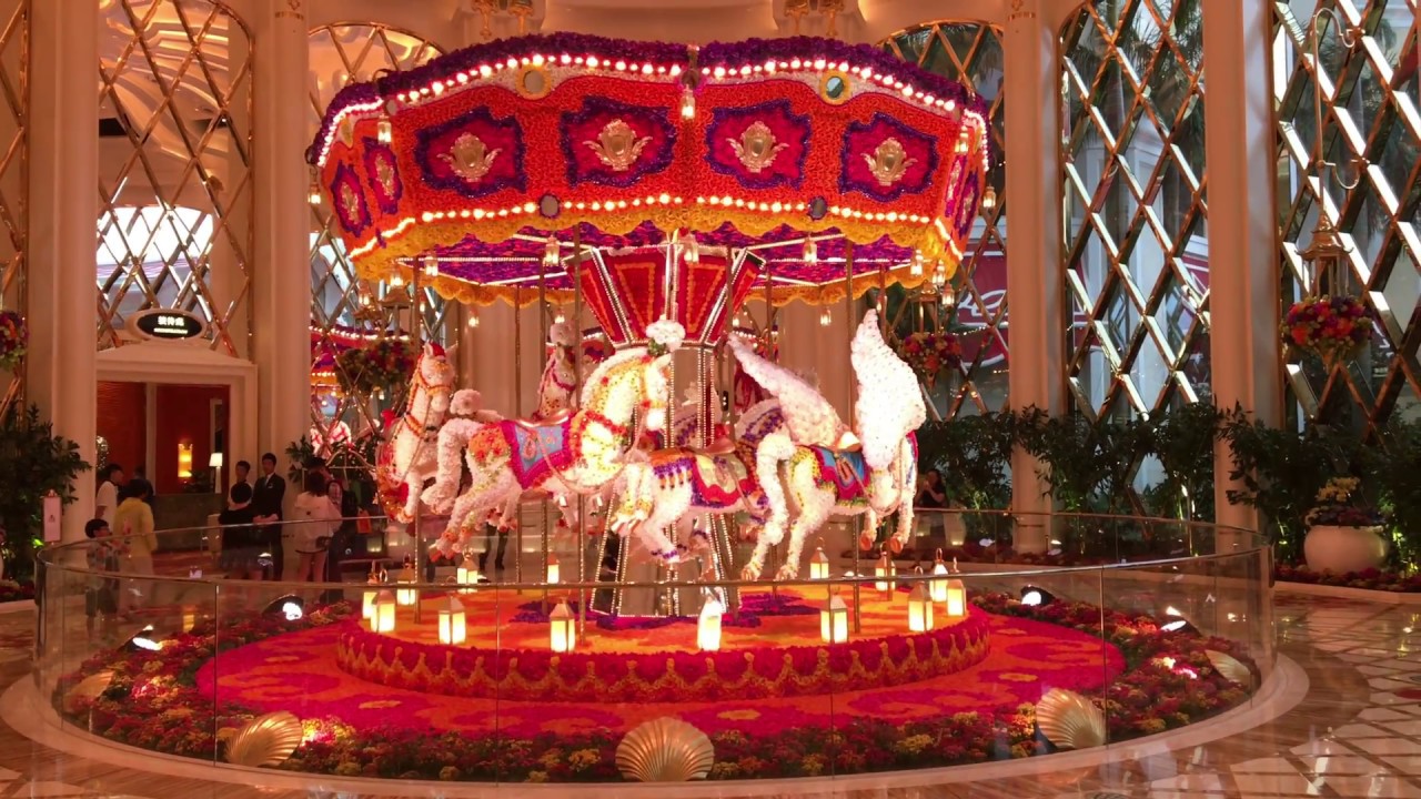 Wynn Palace Carousel - YouTube