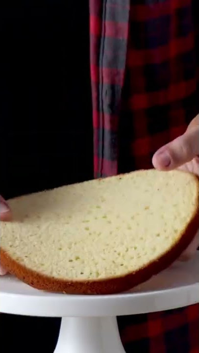 Next level white chocolate cake!