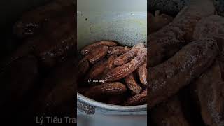 She Turned Dried Bananas Into the Sweetest Cake Ever 🍌❤️ #lifesingle #viral #emotional