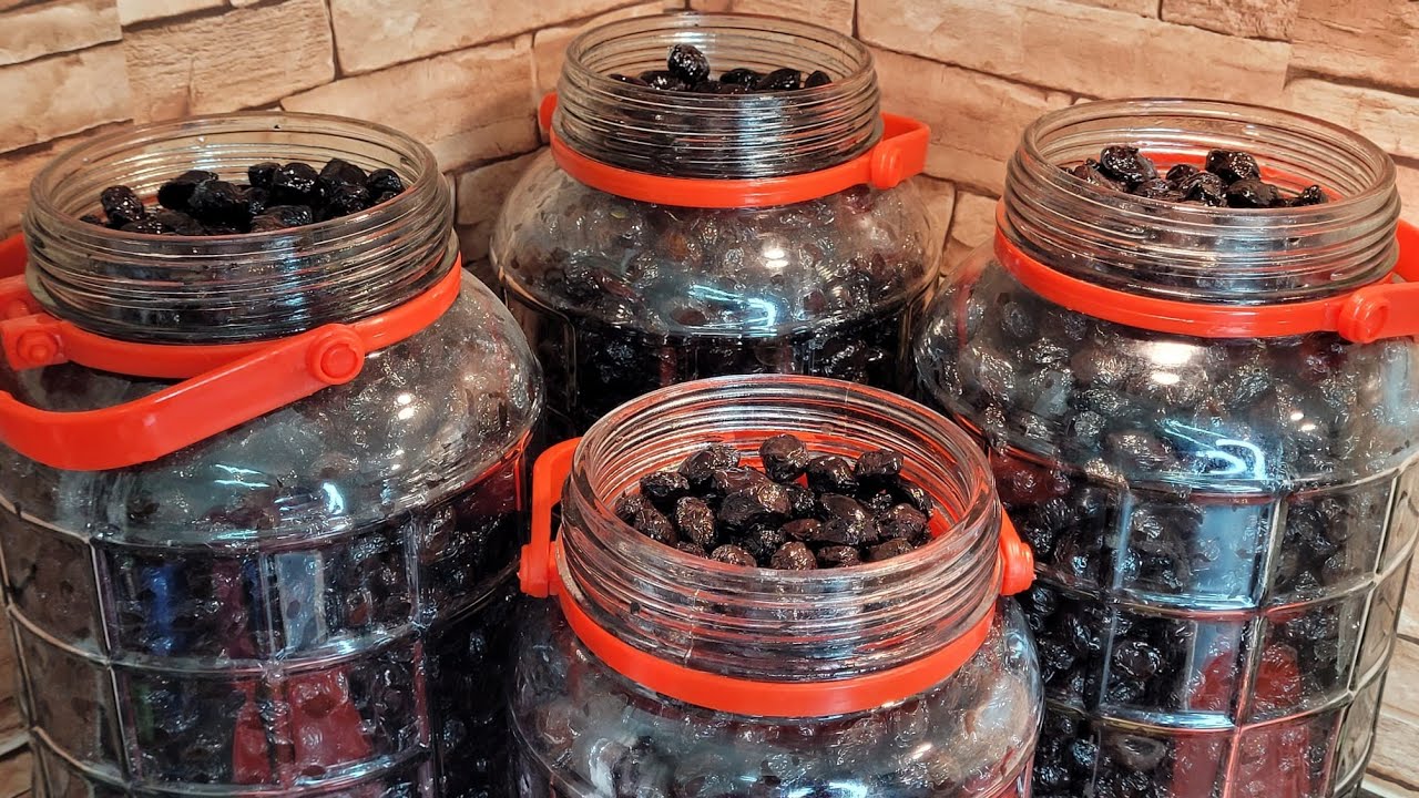 أسرار تحضير الزيتون المتمر التقليدي: وصفة مميزة بنكهة لا تُنسى وسرّ التخزين الطبيعي