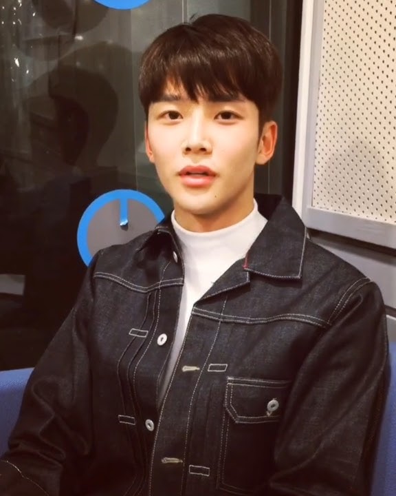 Noona, do you have a boyfriend? #Rowoon #로운