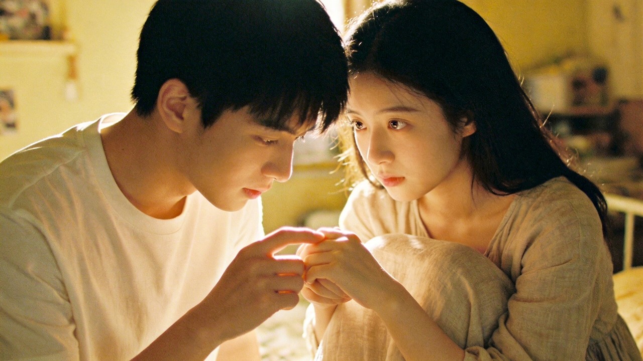 Древняя императрица оказалась брошенной женой! Босс слышит её мысли! 