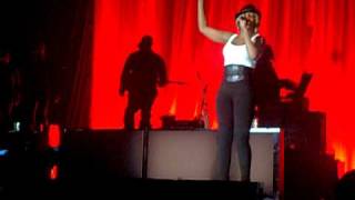 Mary J Blige Manchester 2010 Deep Inside  - intro