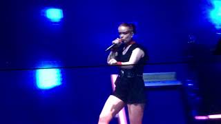 Garbage - "Im only happy when it rains" Arena Ciudad de México 1/1/18