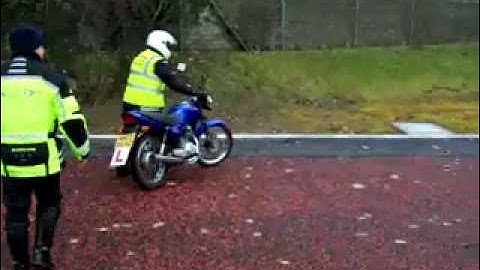 Module One 1 U-Turn Manual (new manoeuvres test) LEARN2RIDE
