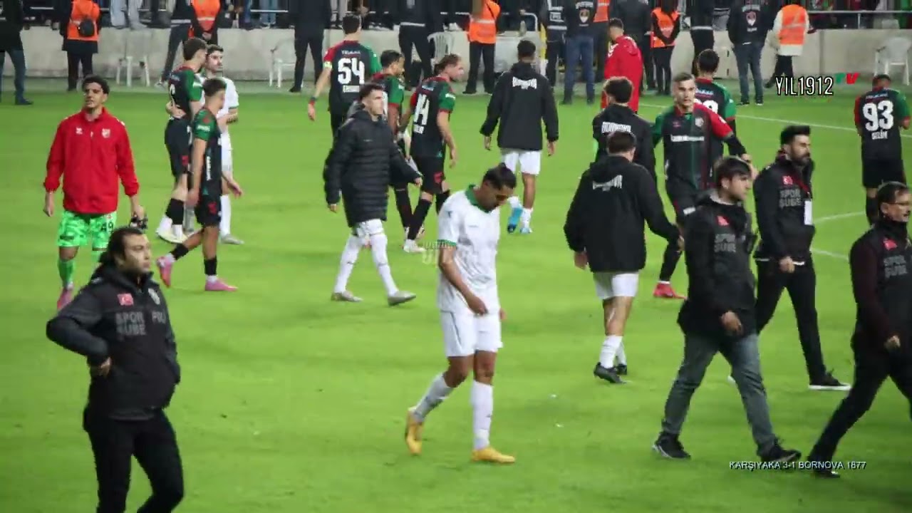 KARŞIYAKA 3-1 BORNOVA 1877  TRİBÜN GÖRÜNTÜLERİ