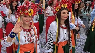 0061 🇨🇾 Carnival parade in Limassol 2023 from #90 ♫