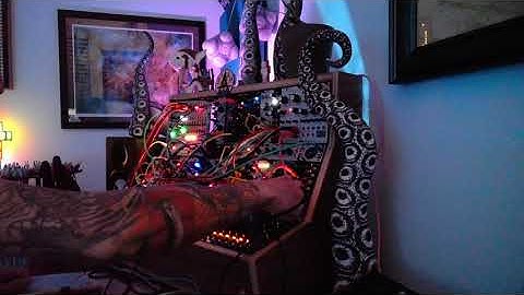 Castor & Pollux get the Guillotine