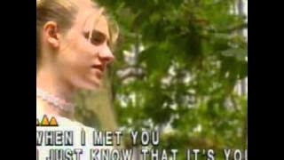 Download lagu GIVE YOUR LOVE TO ME (Lyrics) 999 roses