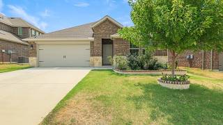 9812 Autumn Leaves Ln, Cross Roads, TX