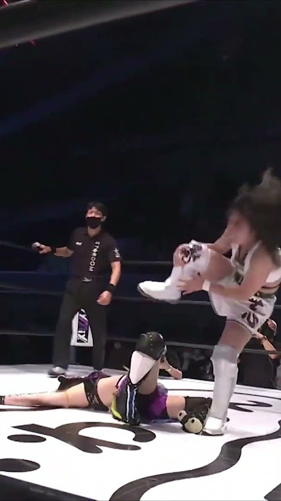 【女子プロレス】スターライト・キッドが稲葉ともかの強烈な膝蹴りをくらう【スターダム】