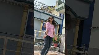 Betii nachh leti hai 😂😂 #dance #choreography #trend #viral #shortsfeed #ytshorts #ytviral .