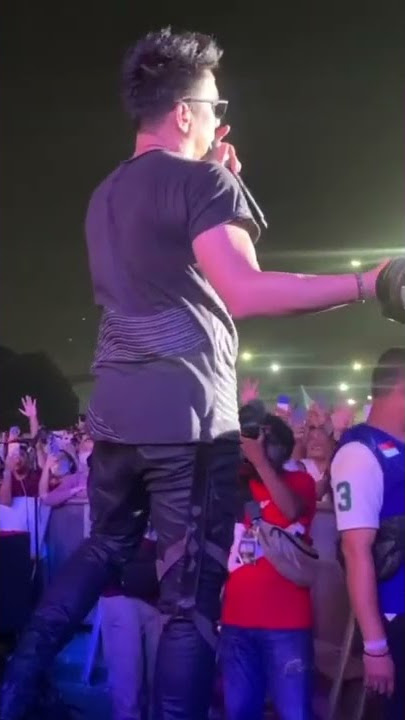 Ariel Tambah Cakep Di kasih kacamata #arielnoah #ariel #viral #viralshorts#shorts #short#shortvideo