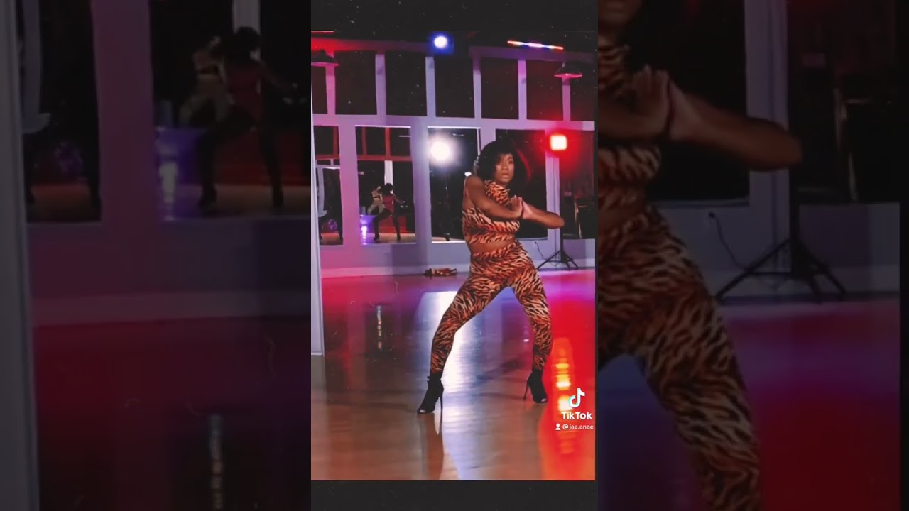 Watch y’all feel that? 🐅✨ #shorts #dance #heels #drafts #random #blackgirlmagic on YouTube Watch y’all feel that? 🐅✨ #shorts #dance #heels #drafts #random #blackgirlmagic on YouTube