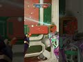 I have no idea what just happened #gaming #apex #apexlegends #apexlegendsclips #shorts