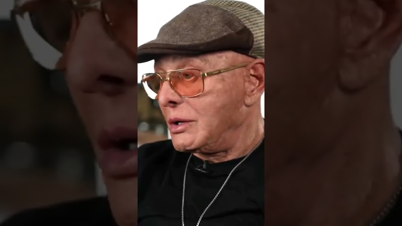 Сэмми «Бык» Гравано о том, как Джонни Кис избивает босса филадельфийской мафии Фила Тесту 