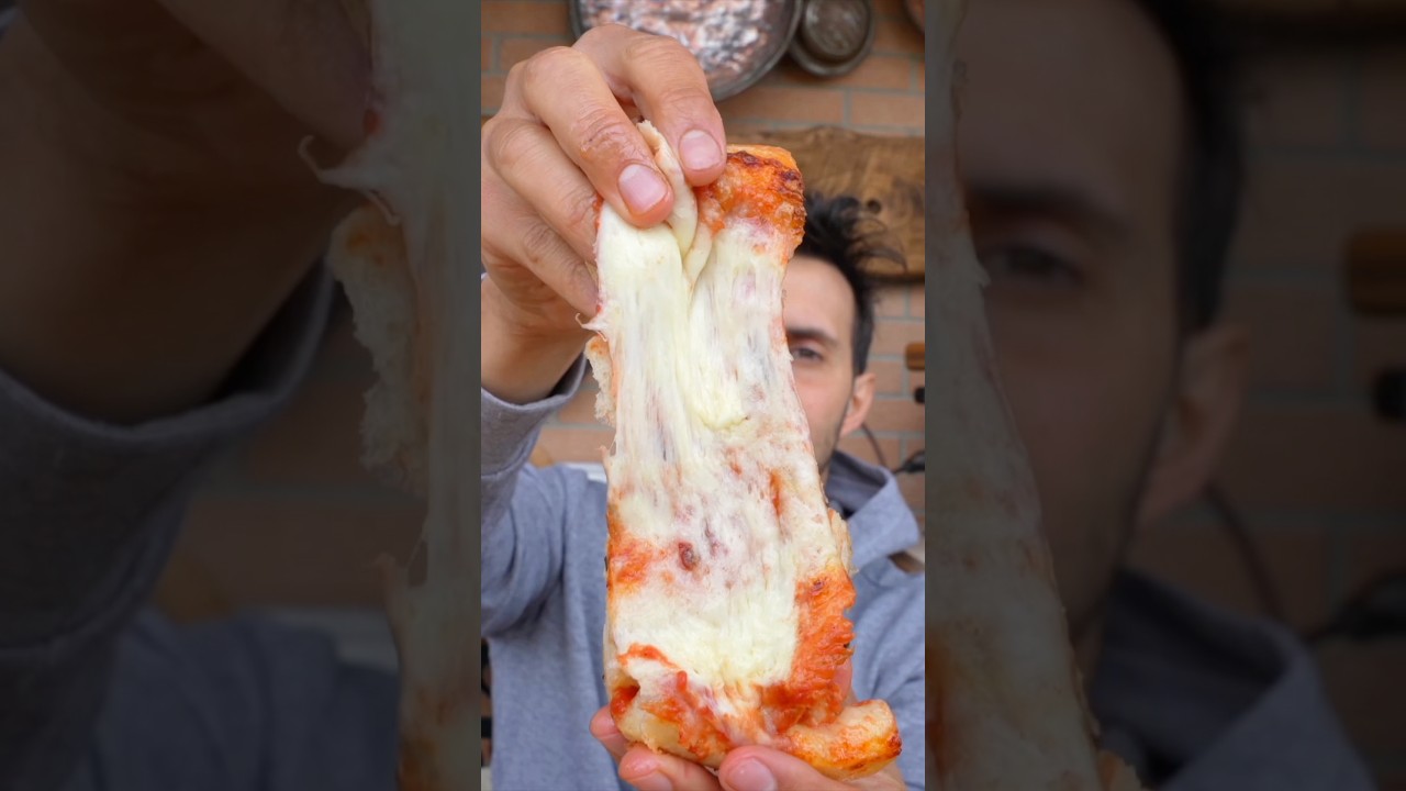 Hai mai visto una pizza così?🍕￼