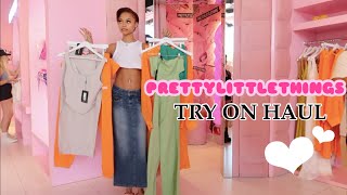 PrettyLittleThings Try On Haul @ The PLT Headquarters in LA 💕