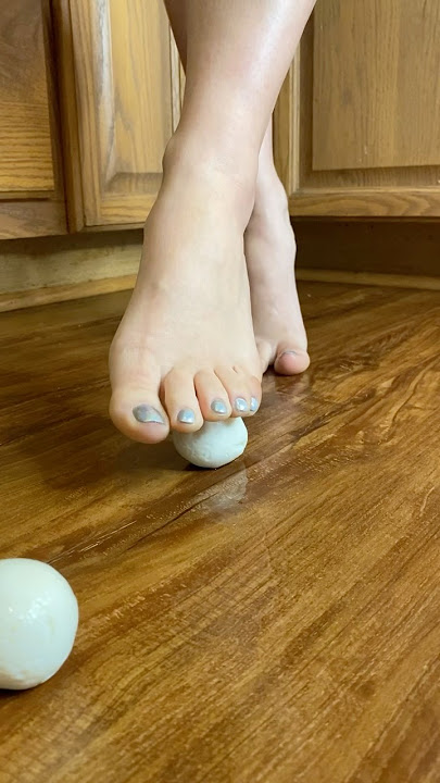 Egg asmr crash with bear feet | ASMR & CRUSHING