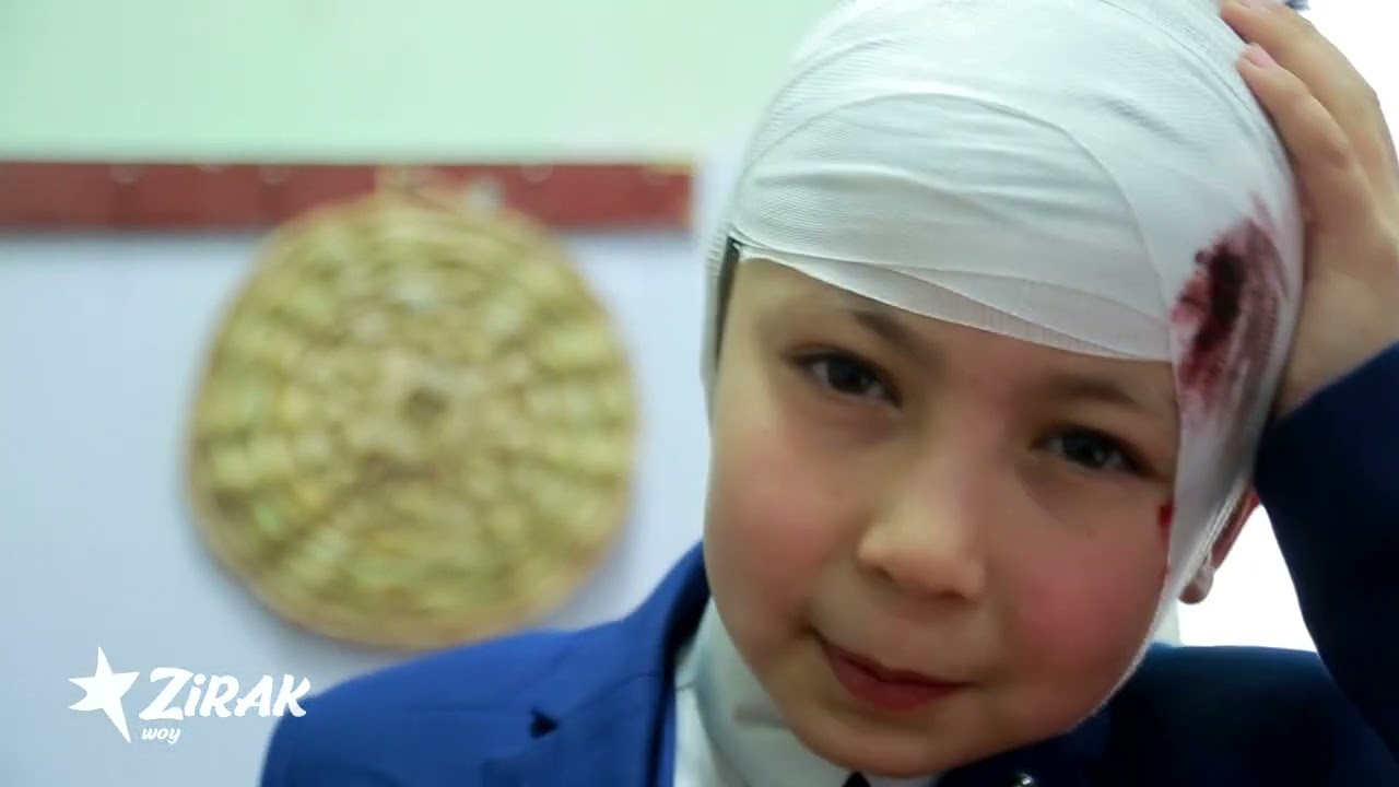 Барномаи хачвй барои кудакону наврасон "Zirak-show". Нашри якум.