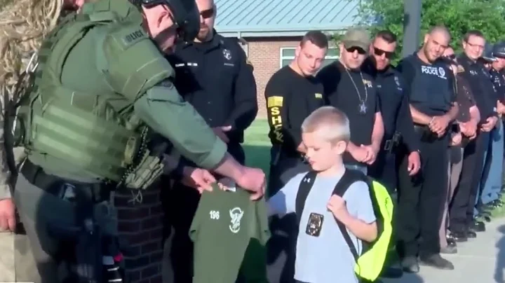 Cops Escort 5-Year-Old Indiana Boy to School After Dad Dies in the Line of Duty