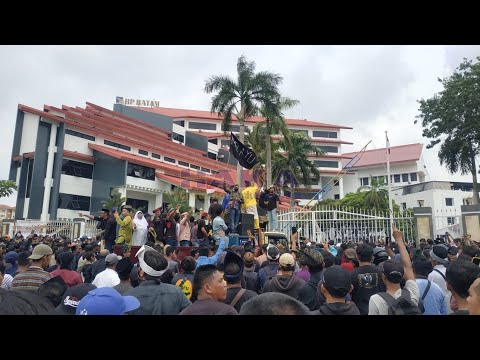 Ribuan Massa Demo di BP Batam, Tolak Penggusuran dan Tuntut Pembebasan 7 Warga Rempang