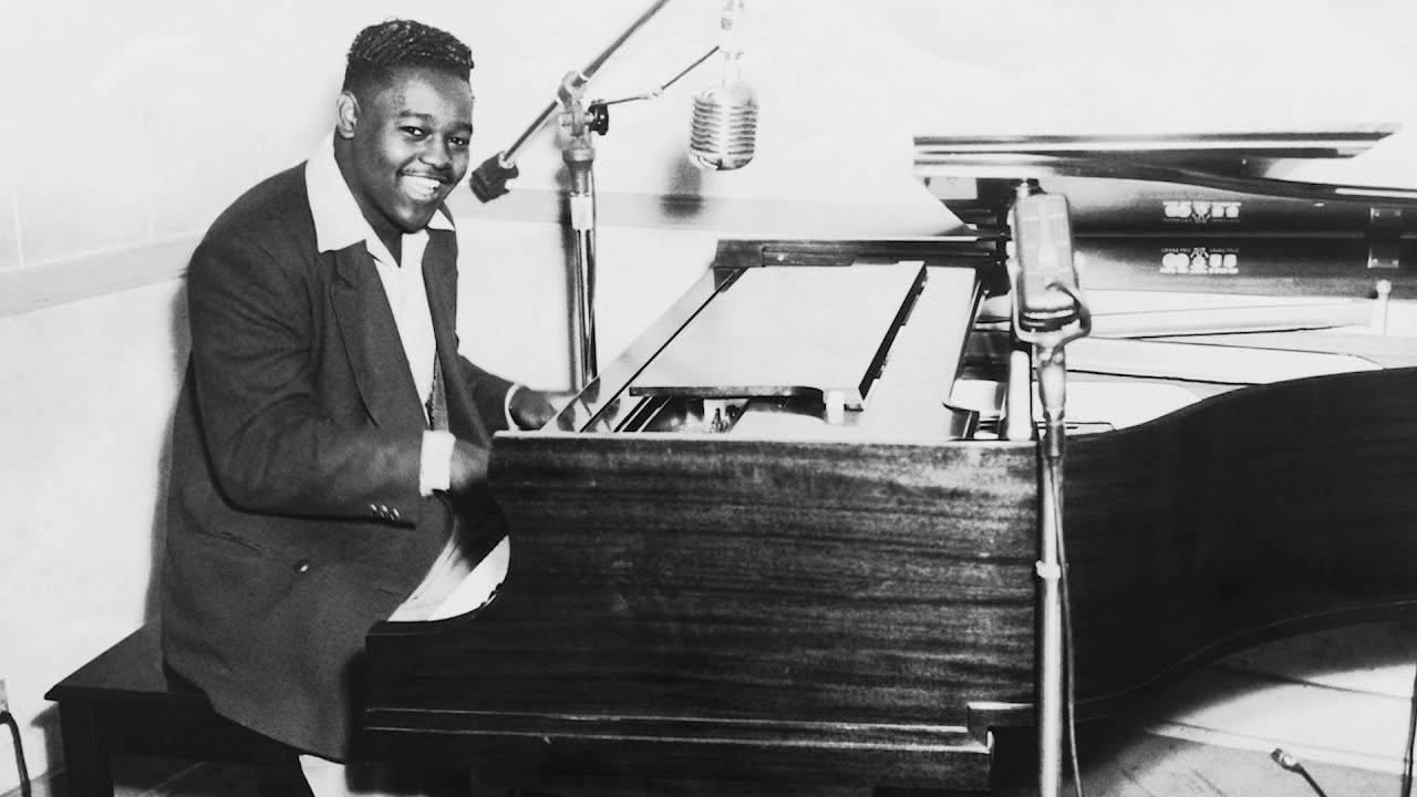 Fats Domino, Early Rock 'n' Roller With a Boogie-Woogie Piano, Is Dead at 89