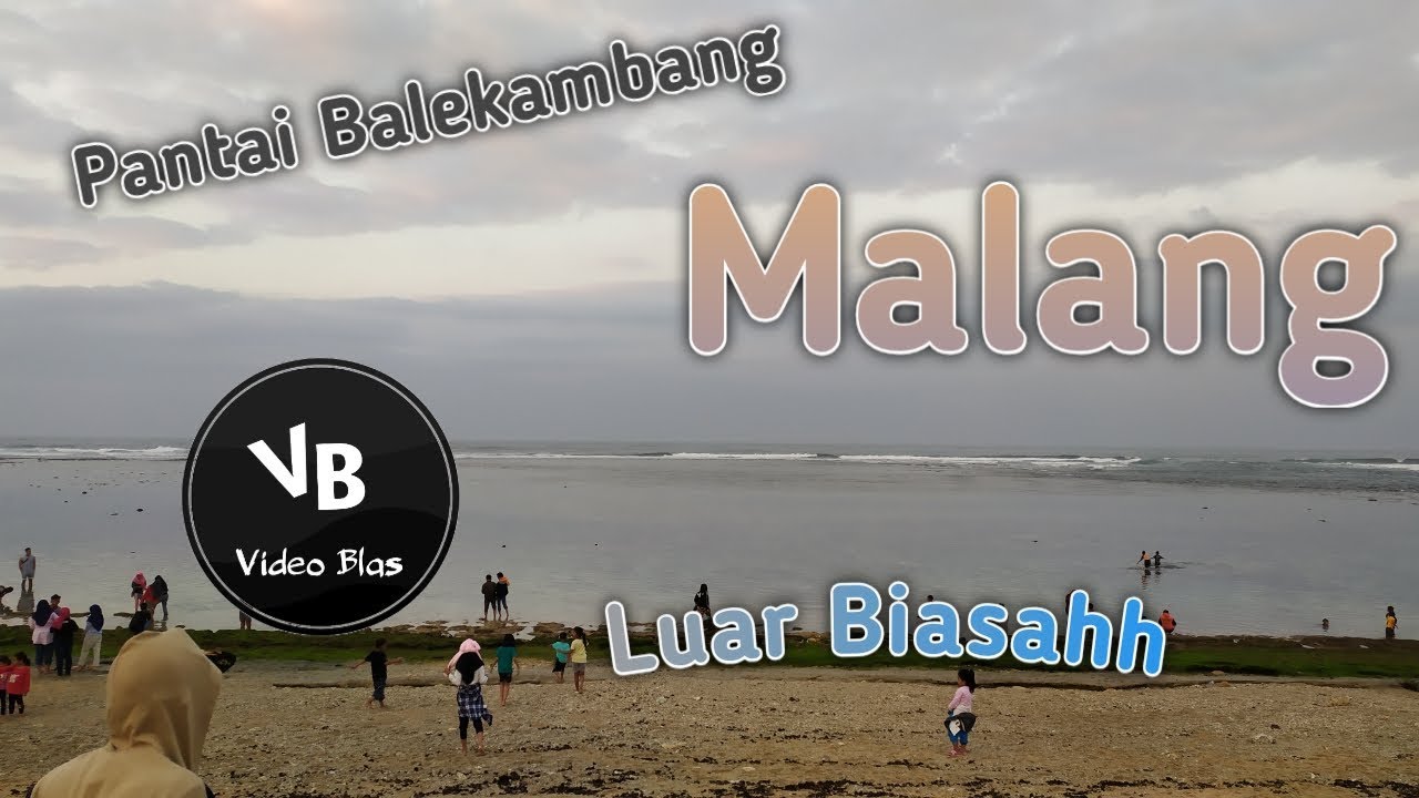 Holiday Di Pantai Balekambang Malang