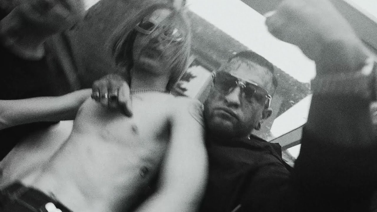 HASHASHINS feat. PRZYŁU, BONSON - SMUTNY JAK CO DZIEŃ (prod. LEŚNY, MIKE JOHNSON)