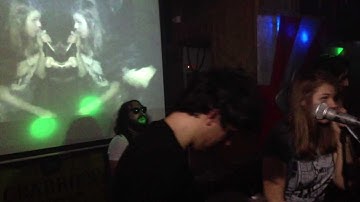 alice and the wonderband - Look Like Loop